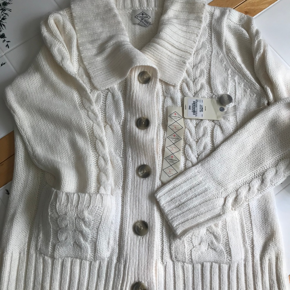 Ivory Jacket - Picture 6 of 8